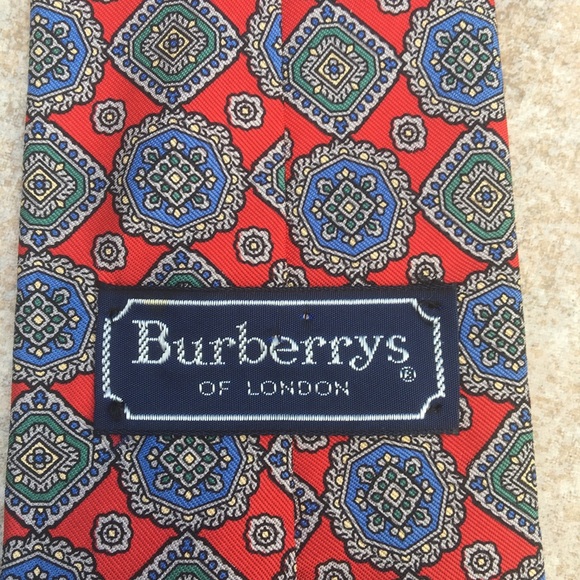 Burberry’s tie - Picture 3 of 6